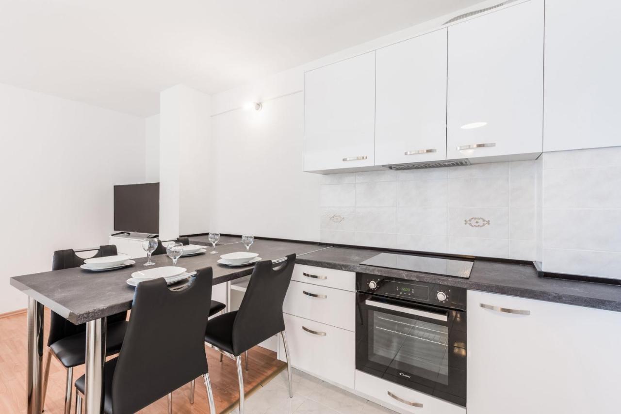 Apartments Mrs Brightside Σπλιτ Εξωτερικό φωτογραφία