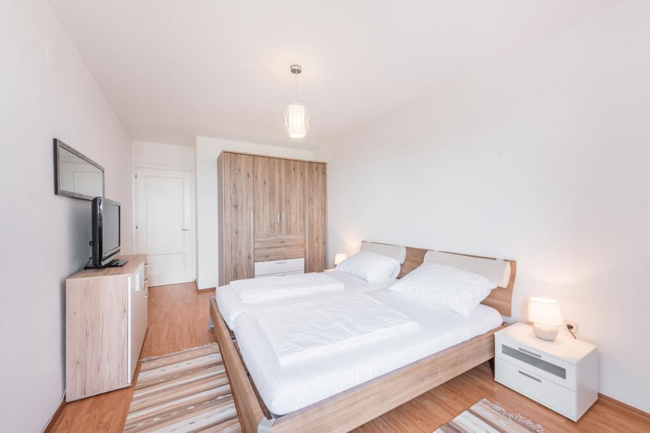 Apartments Mrs Brightside Σπλιτ Εξωτερικό φωτογραφία