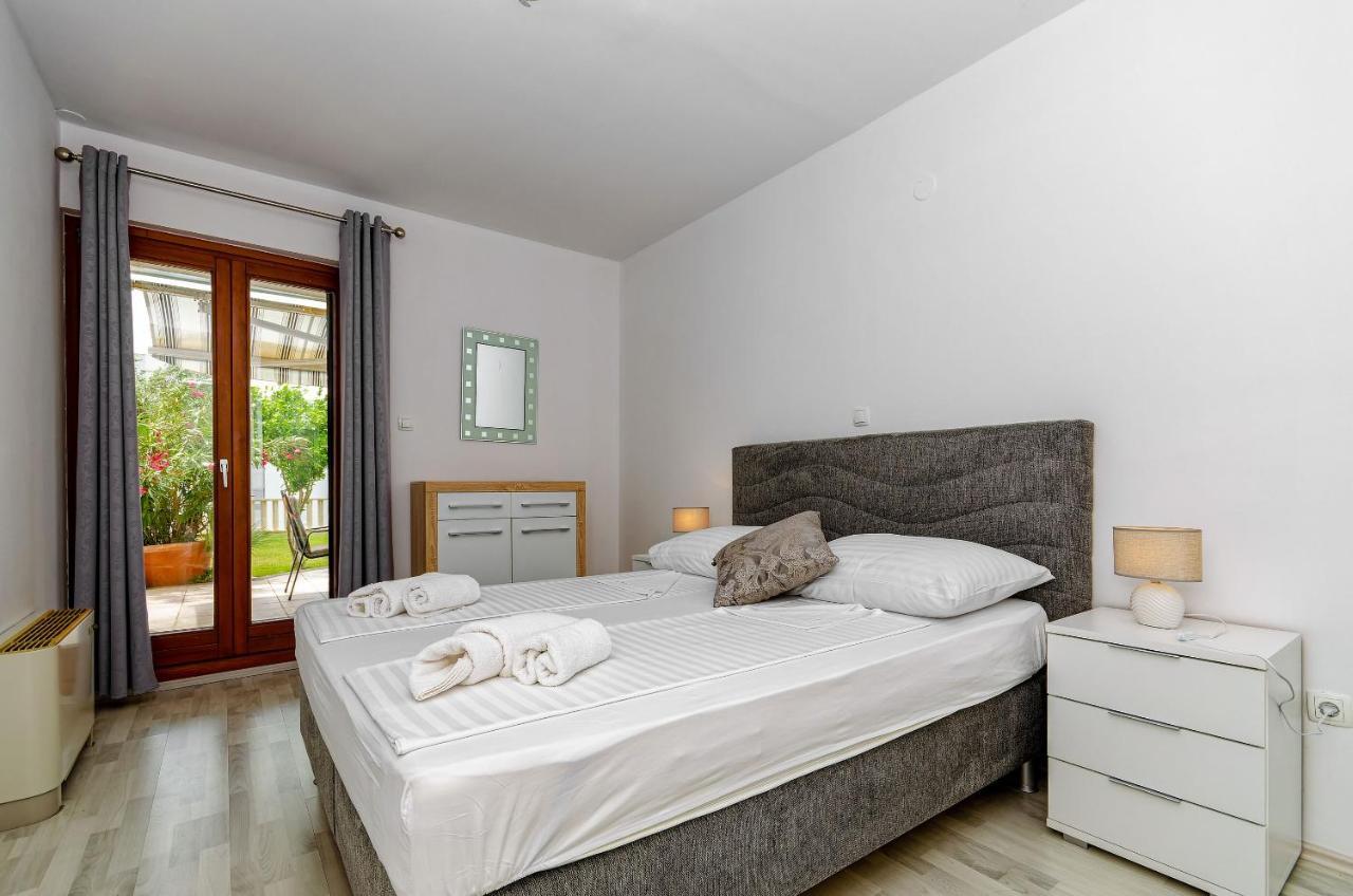 Apartments Mrs Brightside Σπλιτ Εξωτερικό φωτογραφία